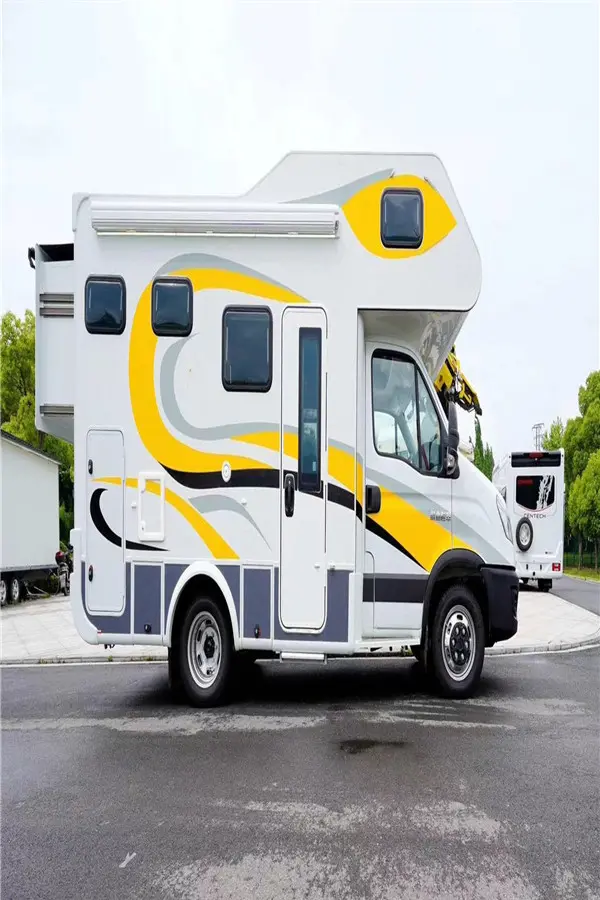 2020款隆翠房车戴德自由风c双拓展房车