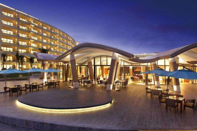 高端旅游市场率先走出低迷:五一假期50%消费者预订五星级酒店 - 哔哩