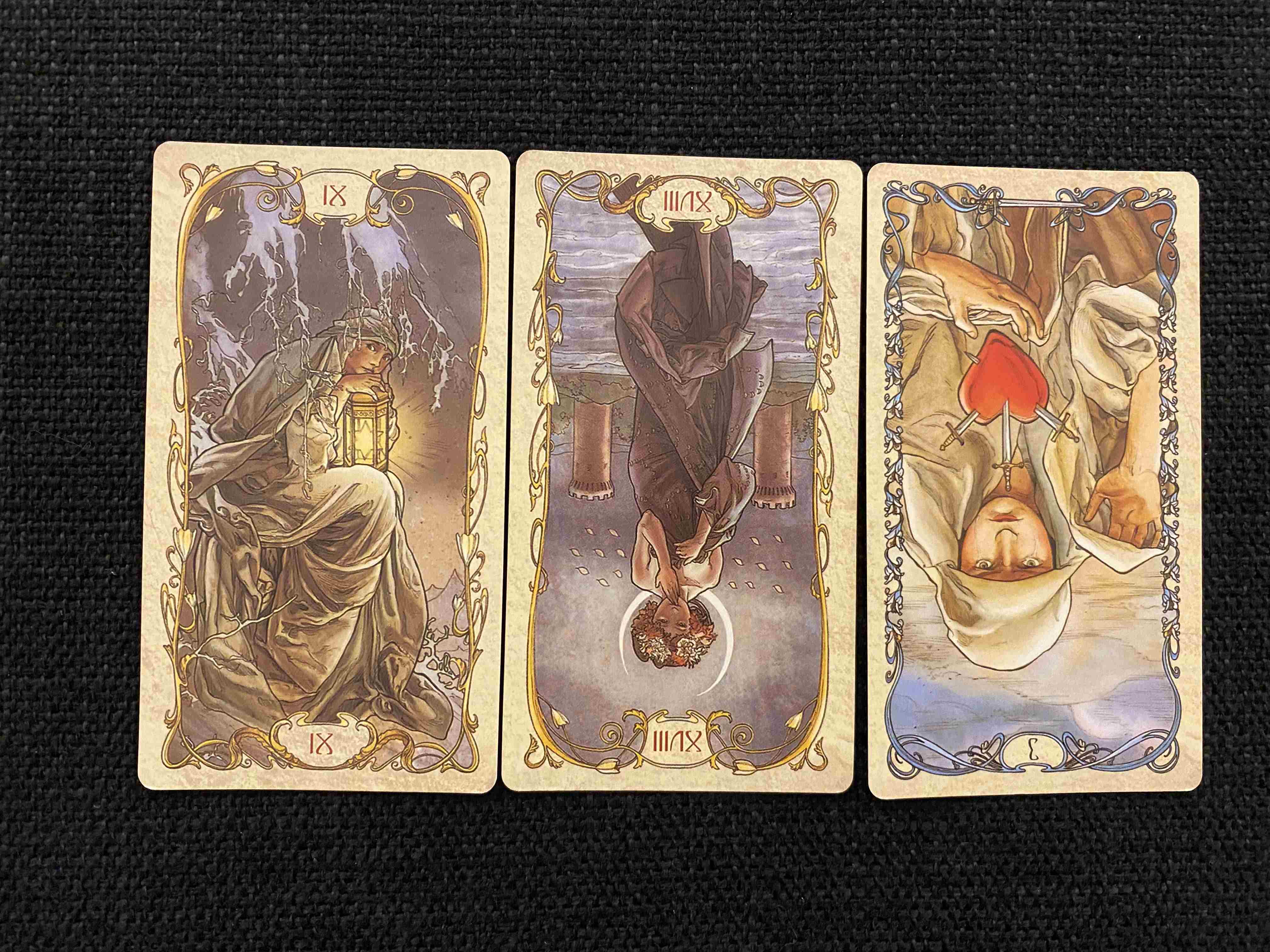 莫莫塔罗,火象星座7月运势:不够勇敢,一直卡在僵局