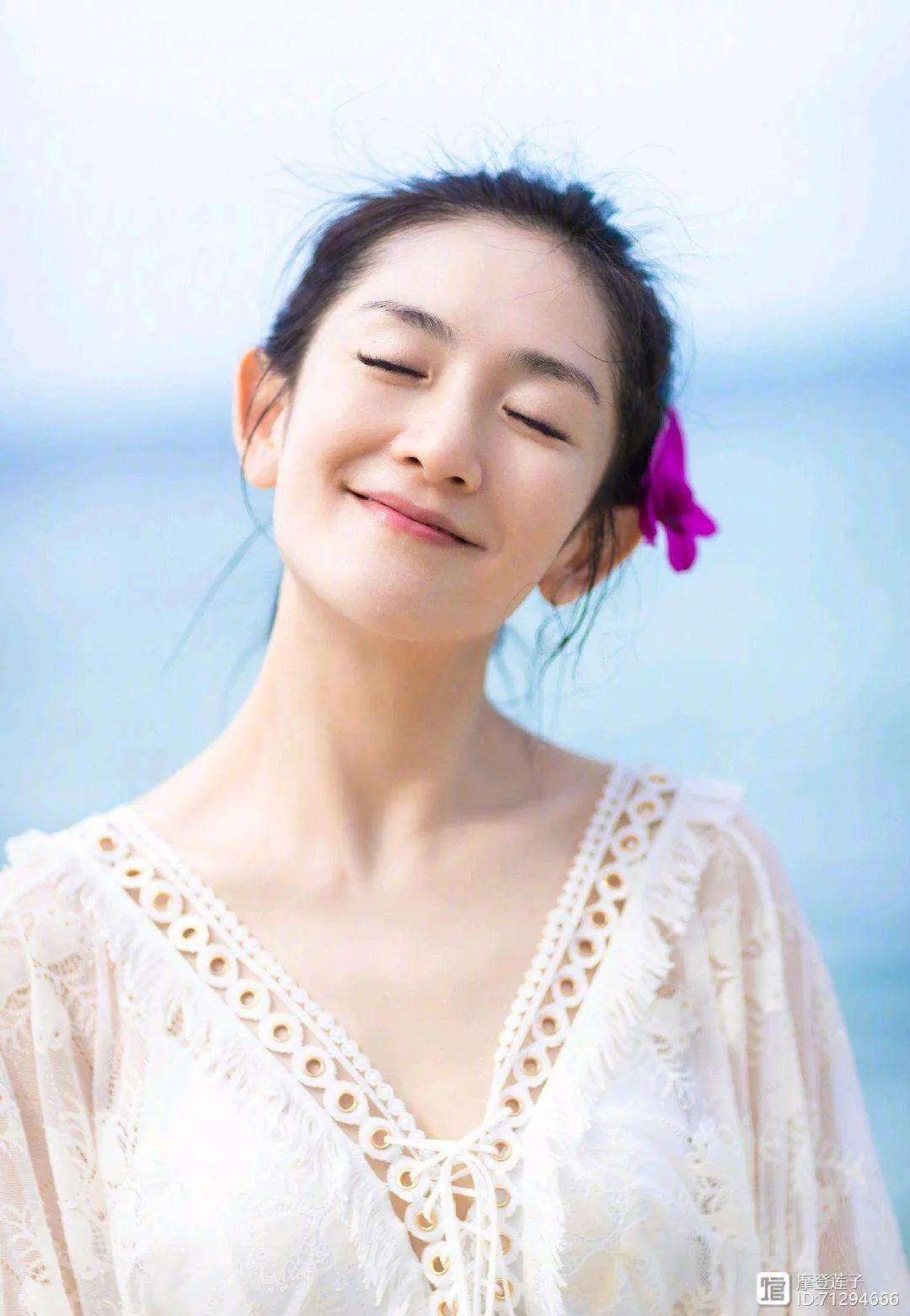 从村姑"九妹"到主持一姐谢娜在成名之路上经历了什么?