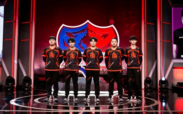 王者荣耀:ag张角重回教练组?为后续赛程做好准备!期待ag表现