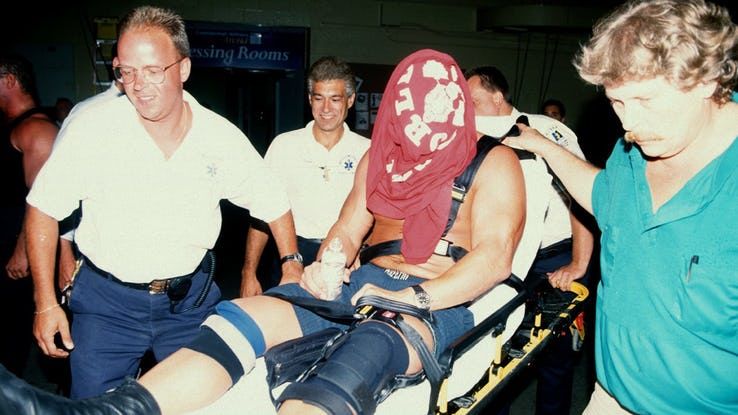 这些wwe巨星,竟然都曾游走在死亡的边缘!