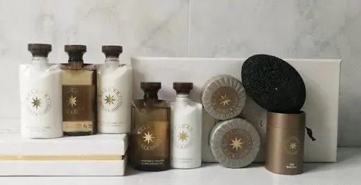 酒店清洁用品：打造清新舒适的入住体验
