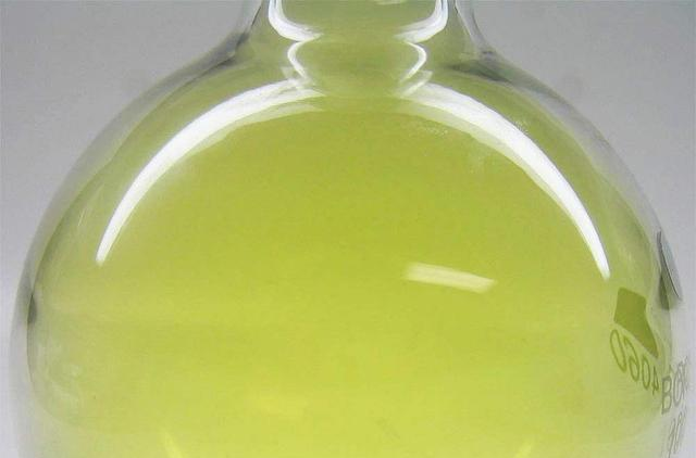 论84消毒液,不能跟哪些液体混合.