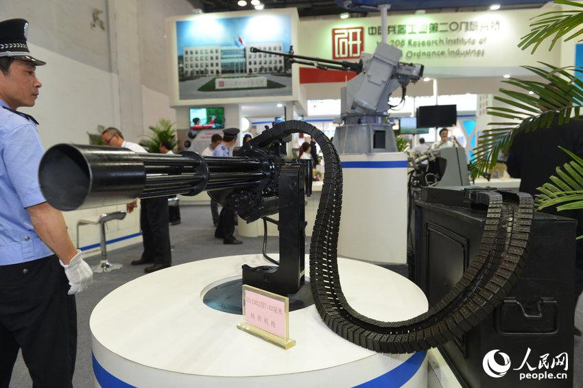 搬运国产加特林cslm5和cslm12