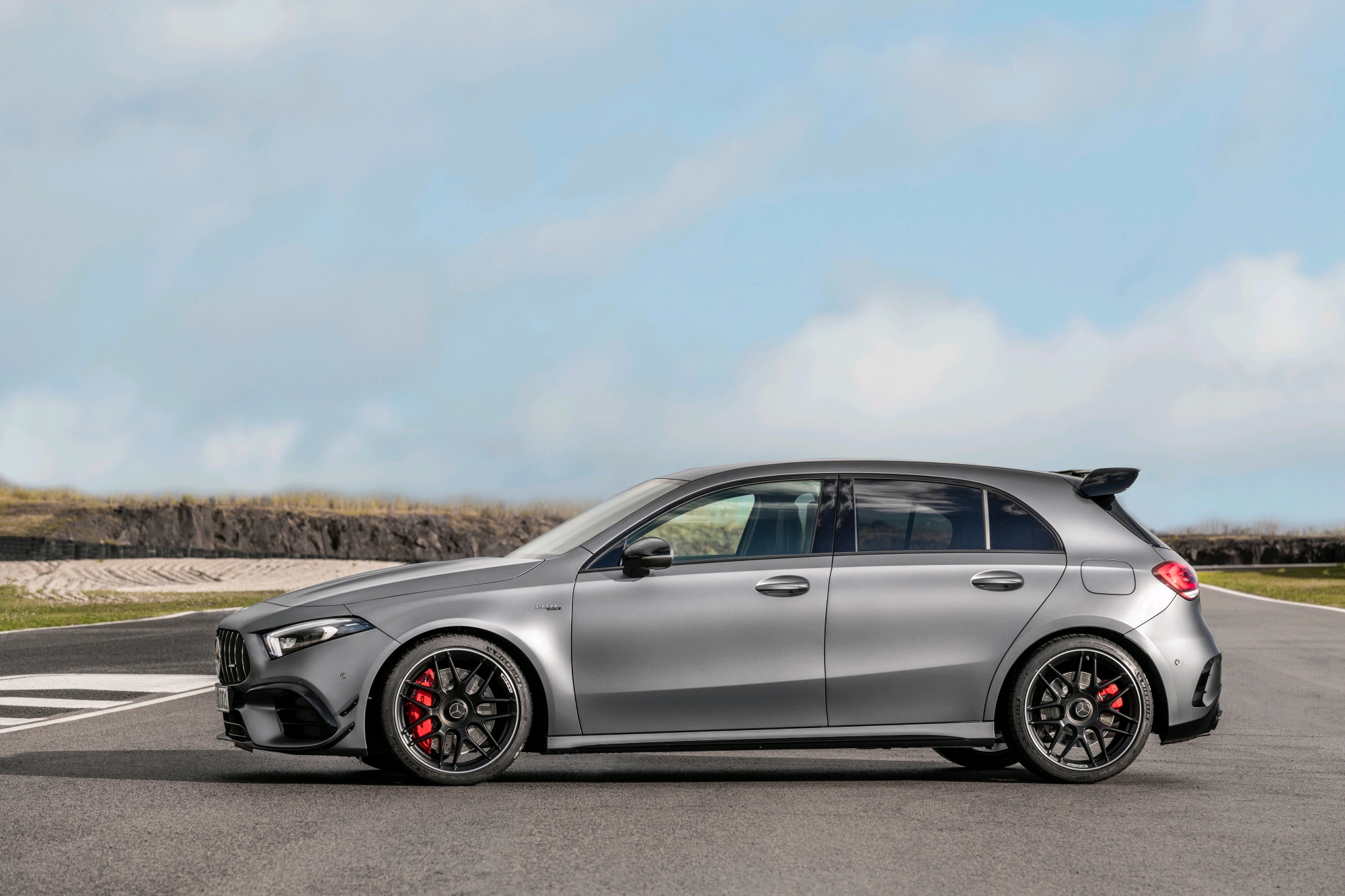 2020 mercedes-amg a45 s 4matic