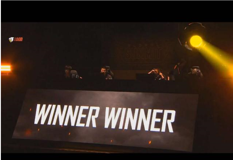 4AM伦敦赛12杀终吃鸡,王总立功,中国粉丝纷纷