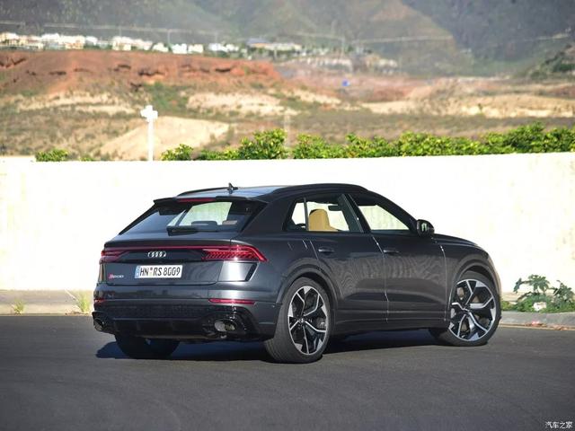 这台suv足以让奔驰宝马都黯然失色