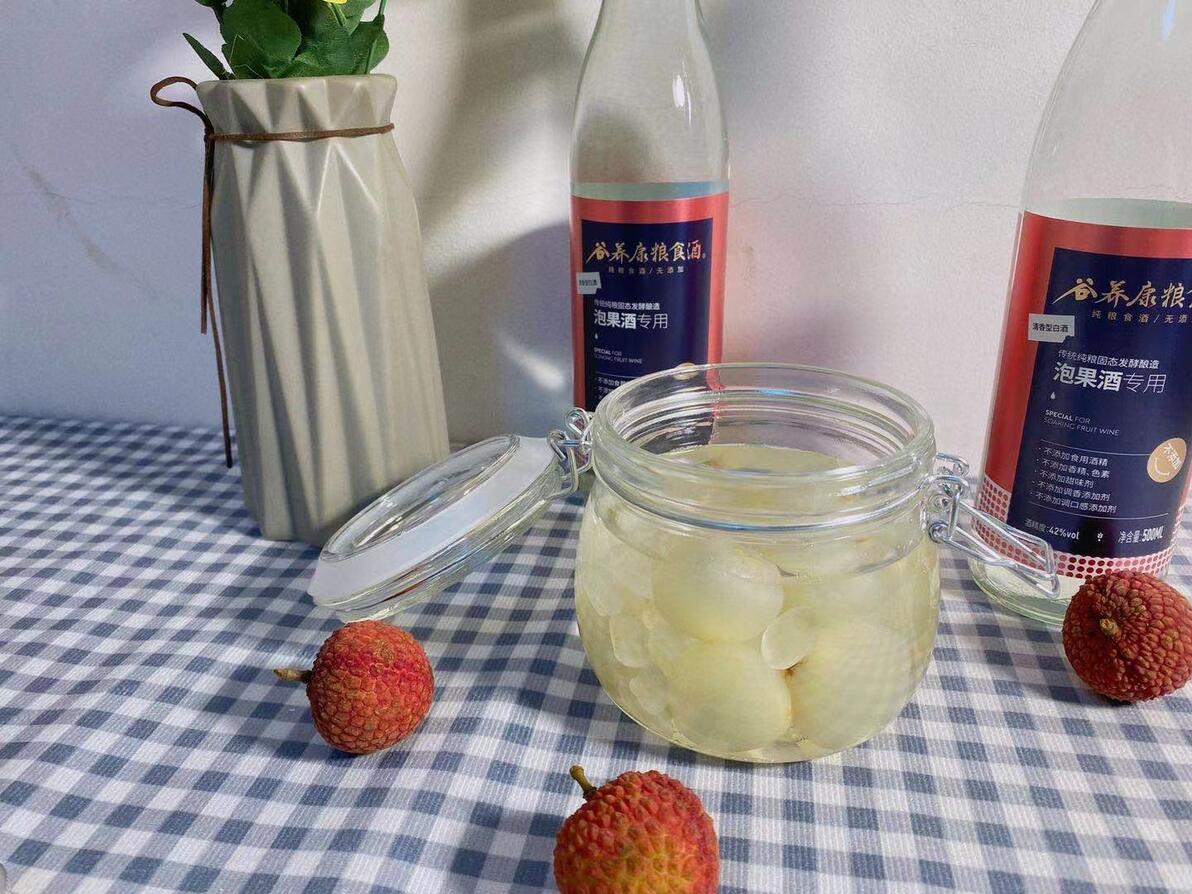 自制荔枝酒的做法,用什么白酒好?正宗又好喝 - 哔哩哔哩