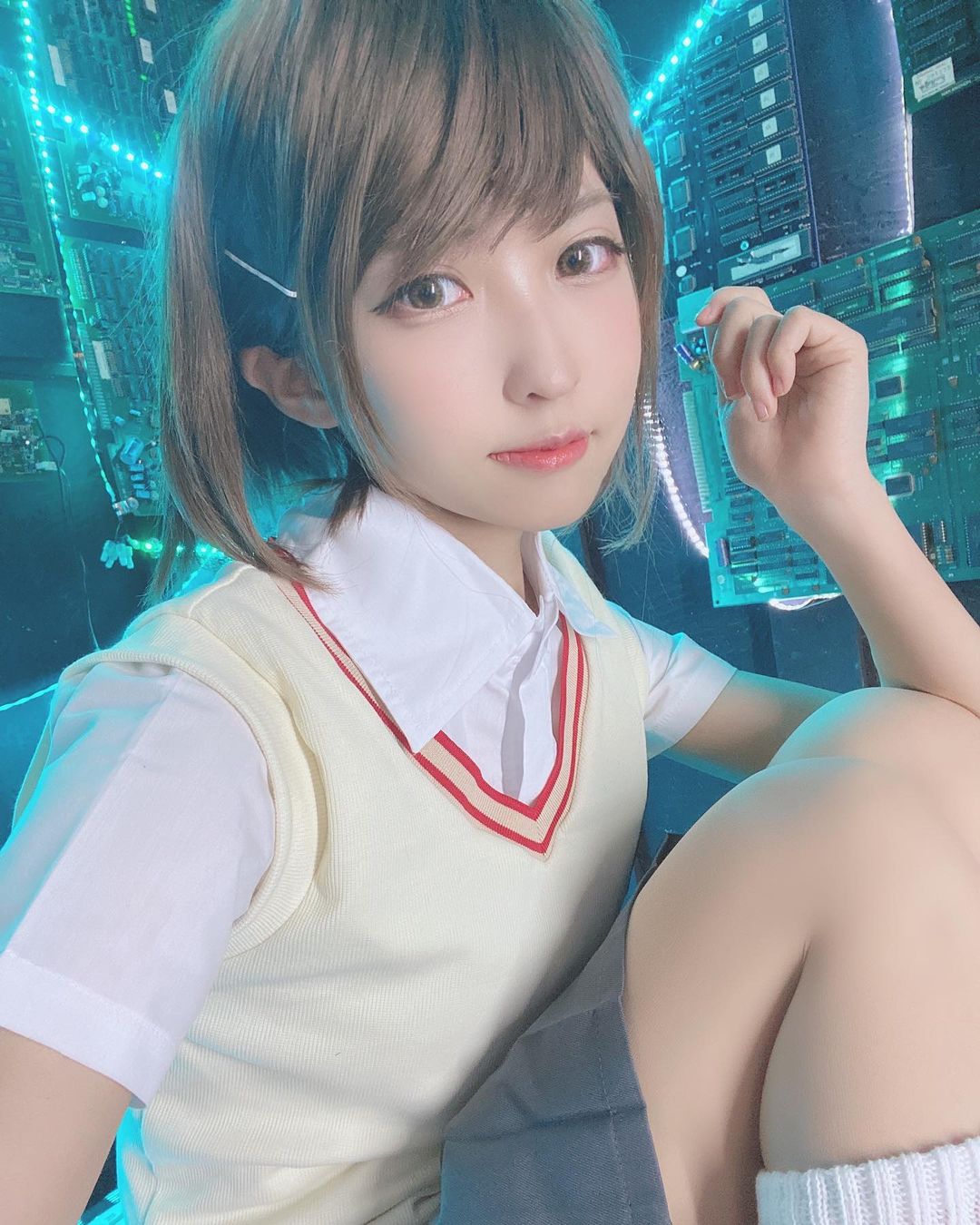 樱花妹超高颜值coser JK制服 IG：nekota_ashu - 哔哩哔哩