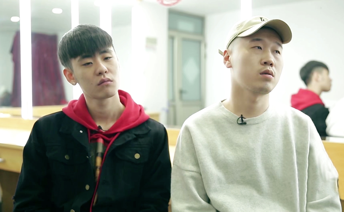 《后台那些事儿》【九辫儿现实友情向】155