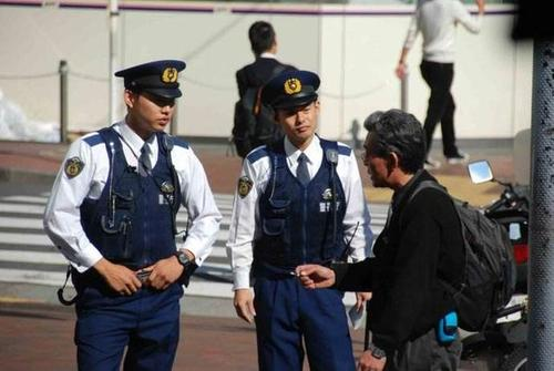 日本警察