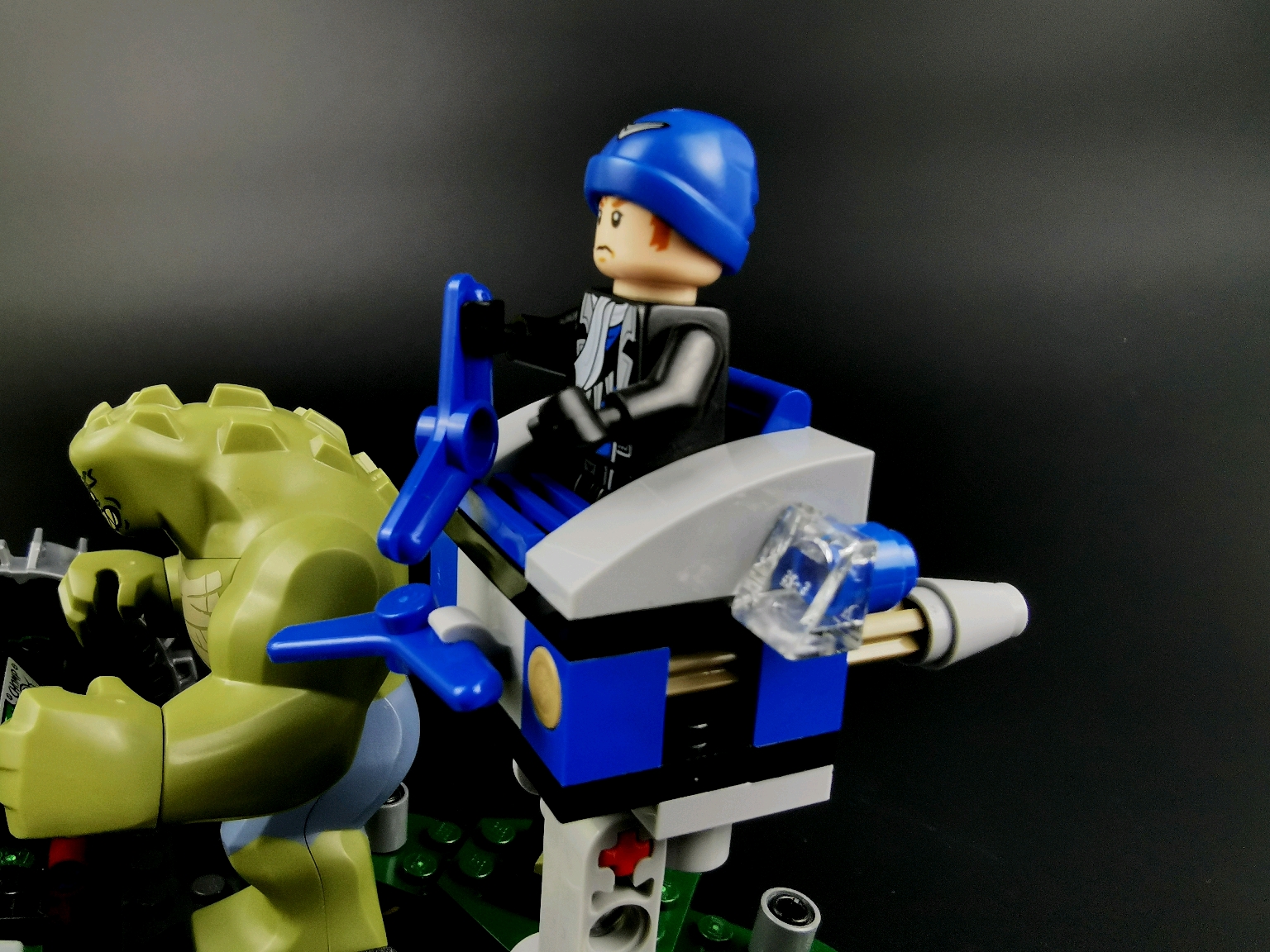 乐高dc脑洞怪这坦克防弹吗360度无死角评测乐高76055蝙蝠侠杀手鳄战车