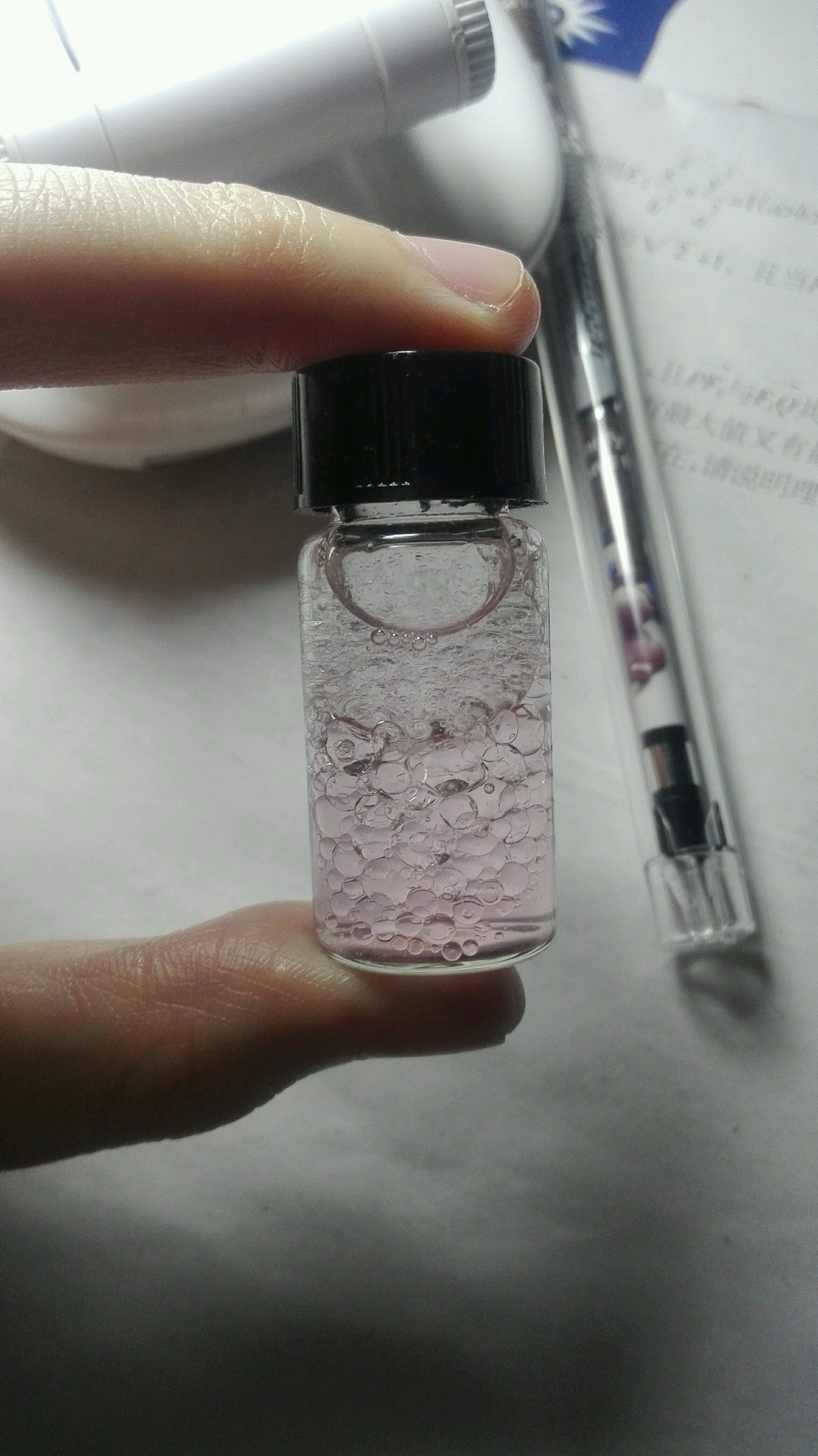 酚酞( 少量碱)这个粉粉的,我同桌的最爱