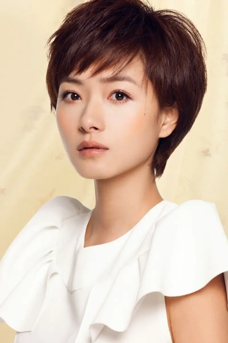 【明星】万茜合作经纪公司 - 哔哩哔哩