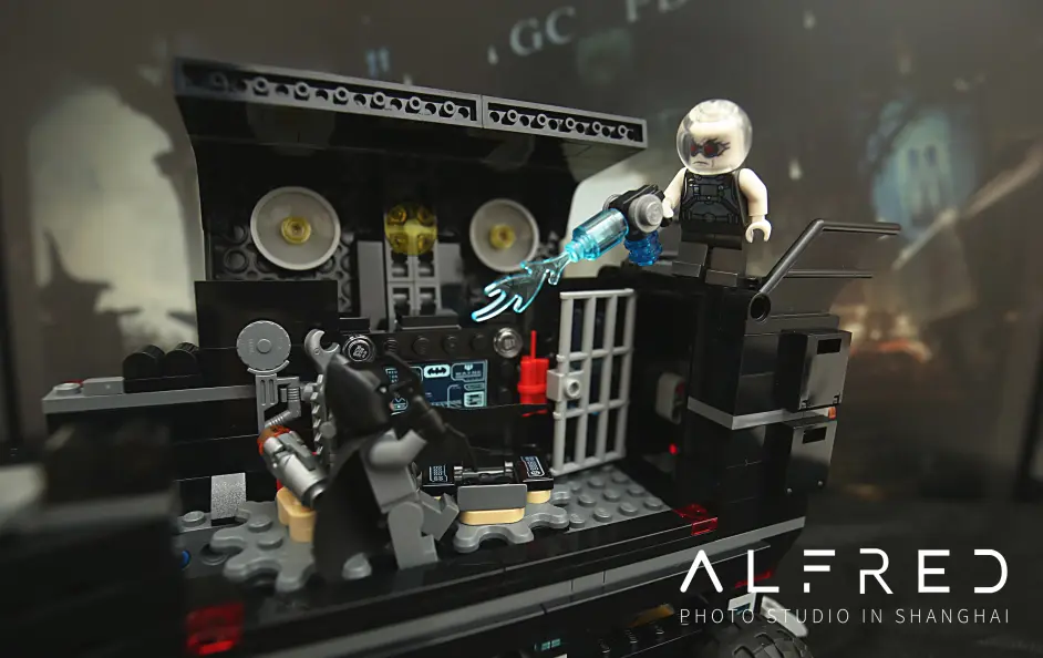 乐高蝙蝠车移动基地 哔哩哔哩