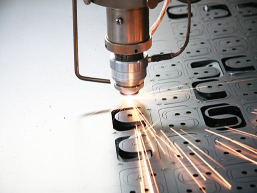 激光切割机在新能源汽车的应用