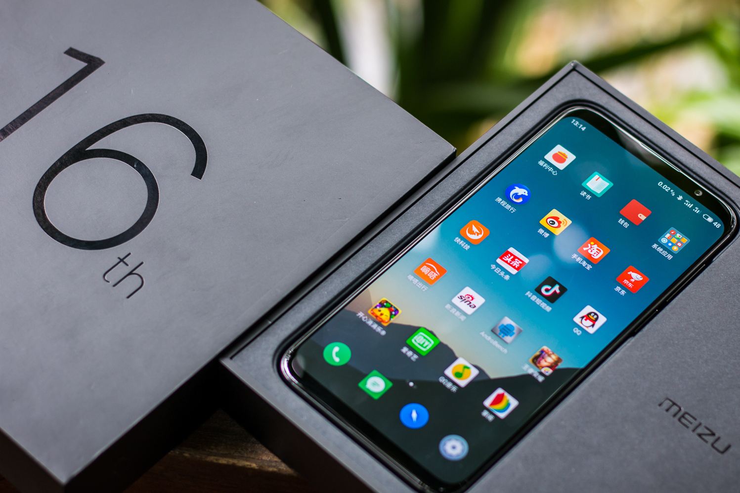 让路魅族16s,魅族16th暴降500,网友:可以"接盘"了