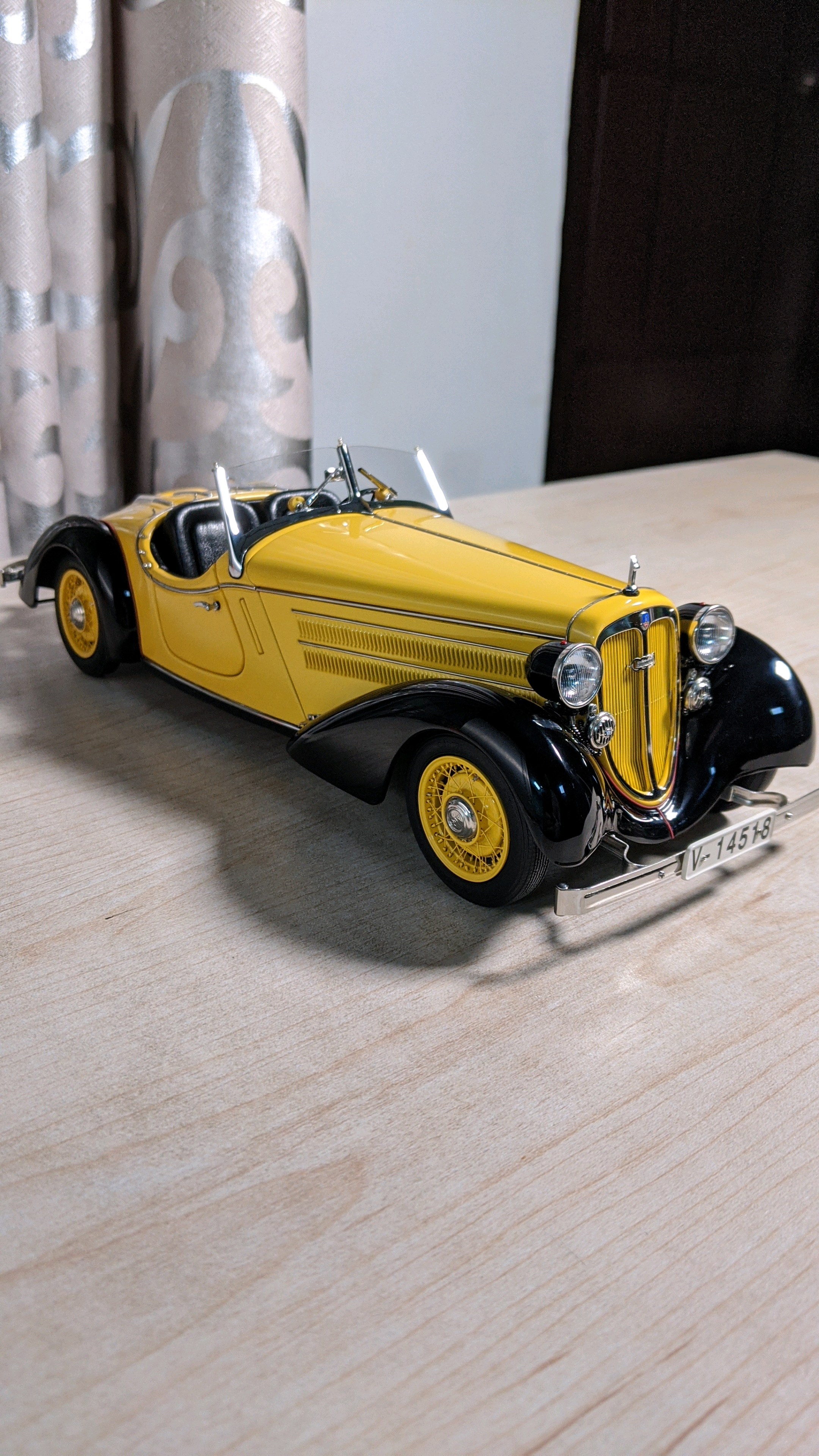 西姆斯 奥迪 225 1/18 车模 cmc audi 225 diecast