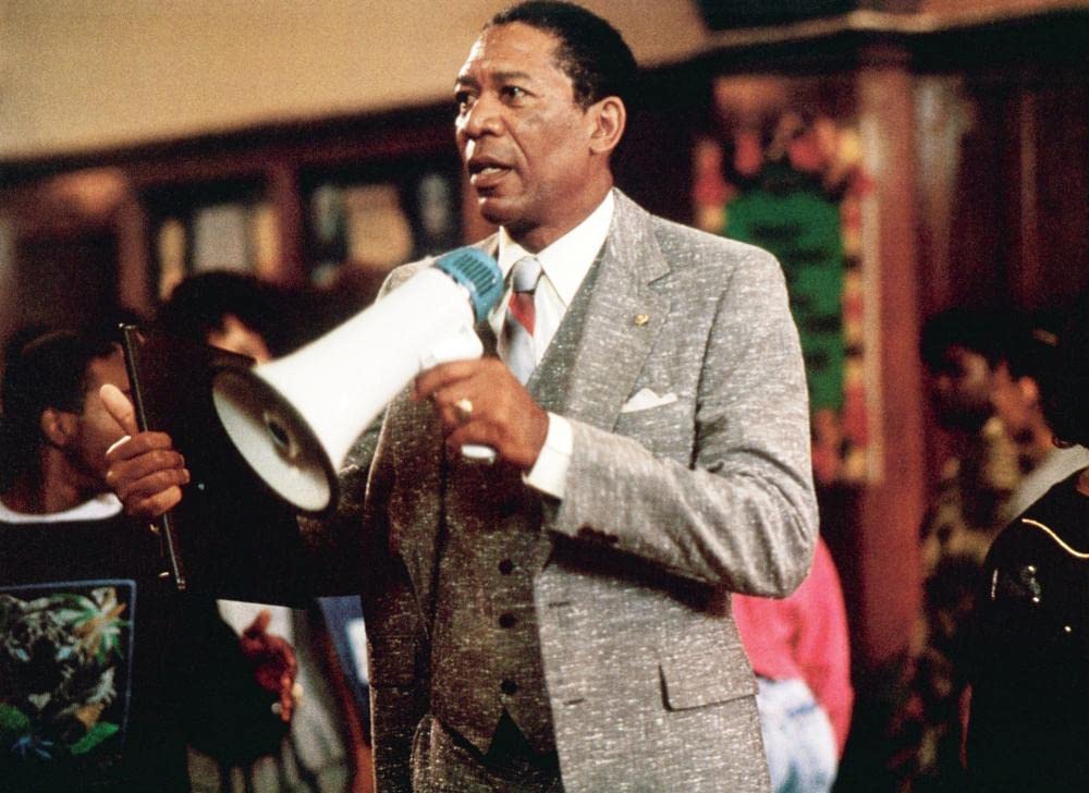 铁腕校长:这校长雷厉风行