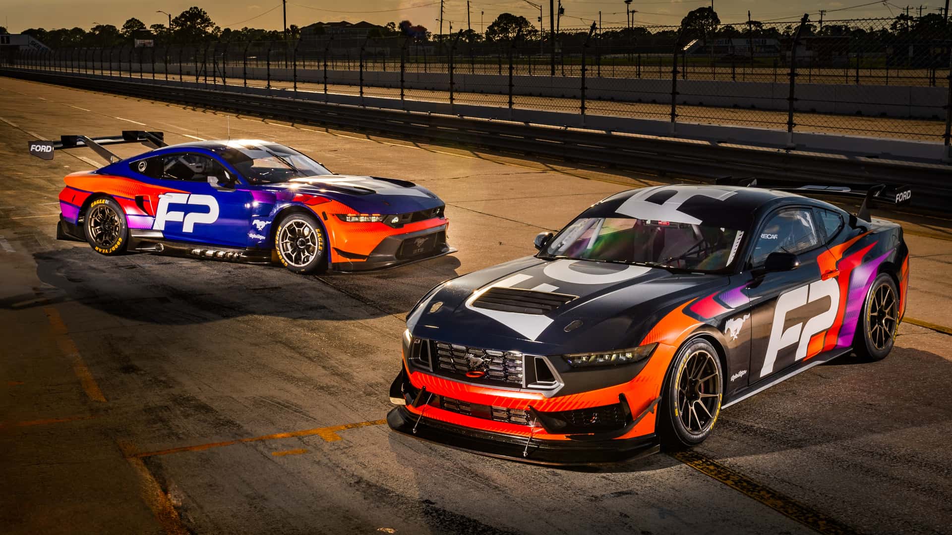Ford mustang gt4 