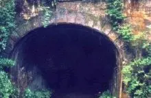 都市传说 犬鸣村 犬鸣隧道 旧犬鳴トンネル 哔哩哔哩