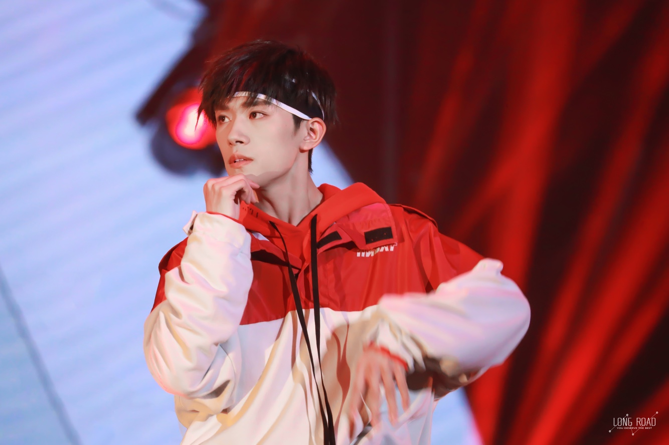 《Don't Tie Me Down》与追星之于我的意义 哔哩哔哩