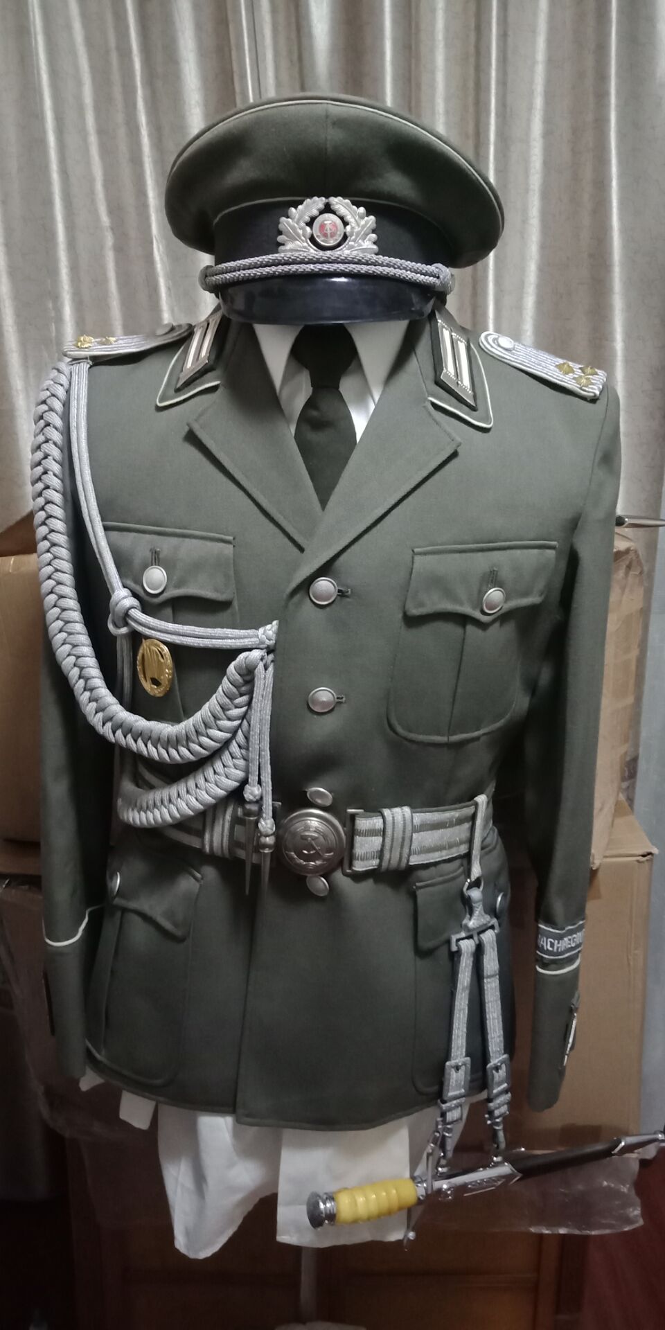 德国现役军装礼服图片