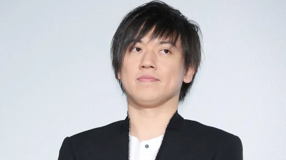 出轨报道约1年后，他宣布回归…… 哔哩哔哩