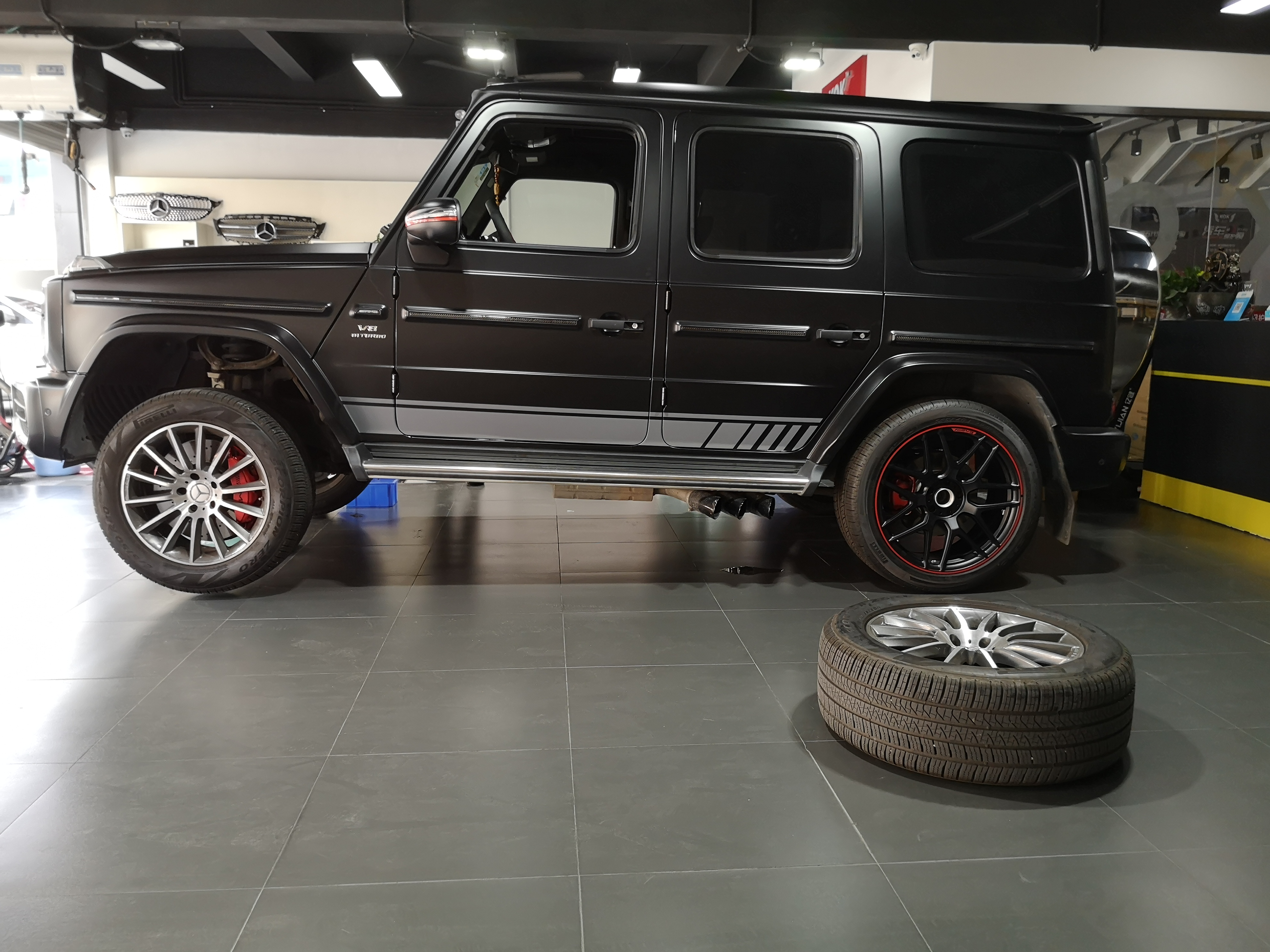 奔驰新款g350改g63原厂轮毂,先型特别版22寸