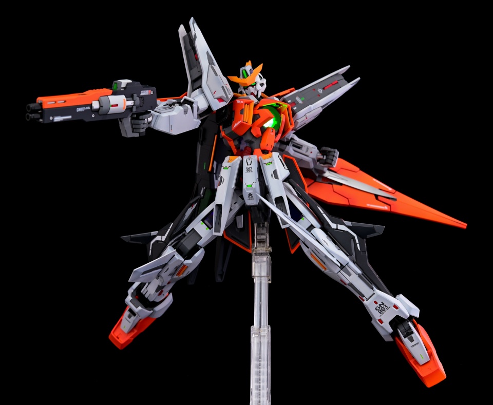 [小t高达秀]主天使 kyriotetes 高达 喷涂完成品