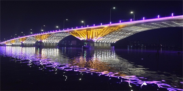 桥梁亮化打造城市夜景灯光风景线-让亮化交付更简单