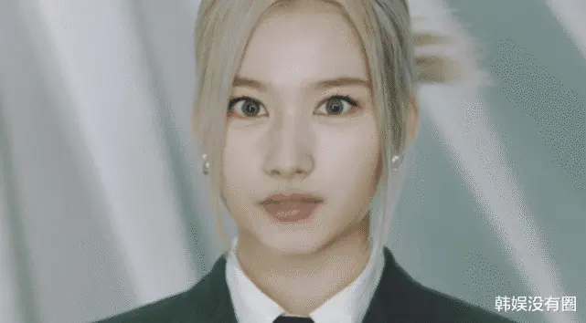 韩媒 Twice将回归 11月12日发布正规三辑 哔哩哔哩