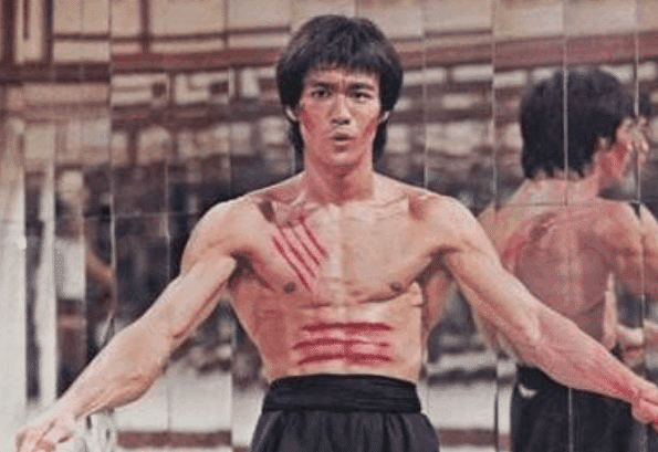 健身房那么多肌肉男, 为什么却没人打架?