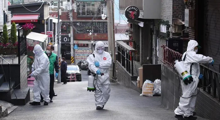 在全球应对新冠疫情的战役中各国花了多少钱哪些卫生政策力挽狂澜