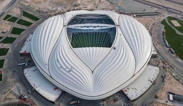 2022年换成中国办世界杯？这是什么操作...