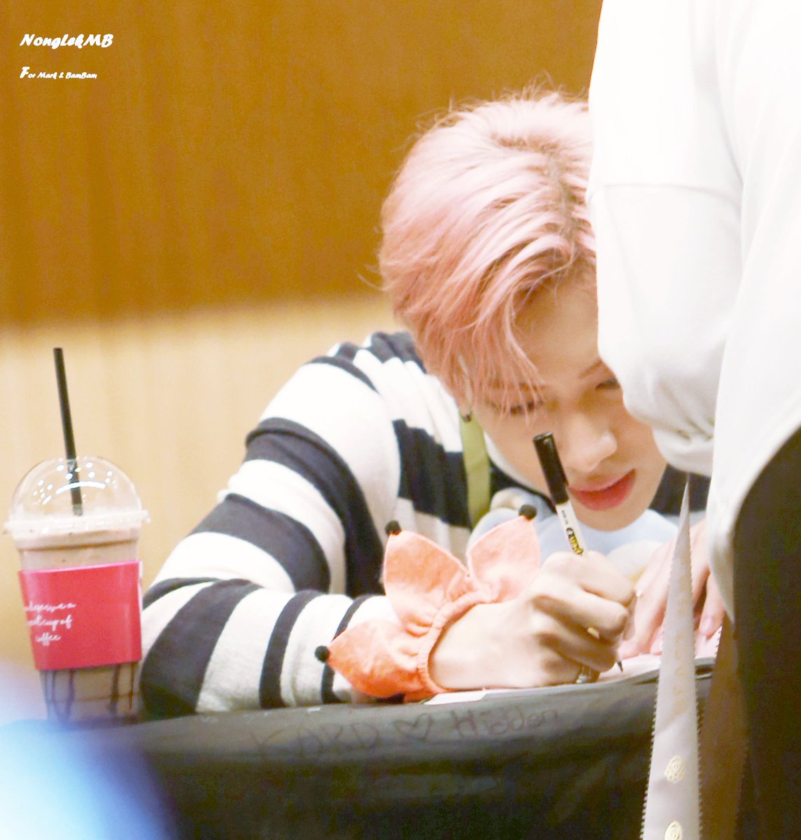 《他是个什么样的人》BamBam