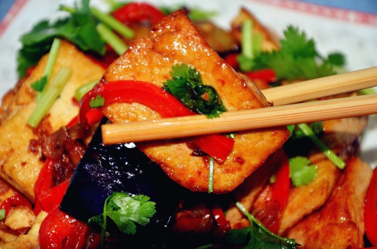 昂刺鱼炖豆腐怎么做_昂刺鱼炖豆腐的做法_豆果美食