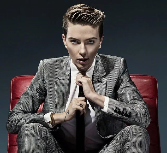 《黑寡妇》个人电影即将开拍,寡姐健身照片曝