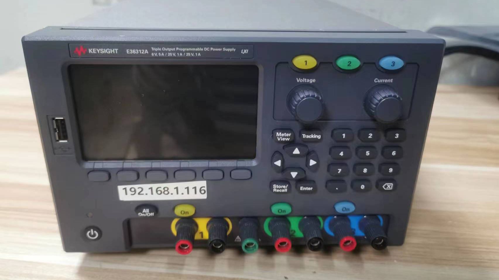 E36312A是德科技keysight E36312A 三路输出电源 哔哩哔哩