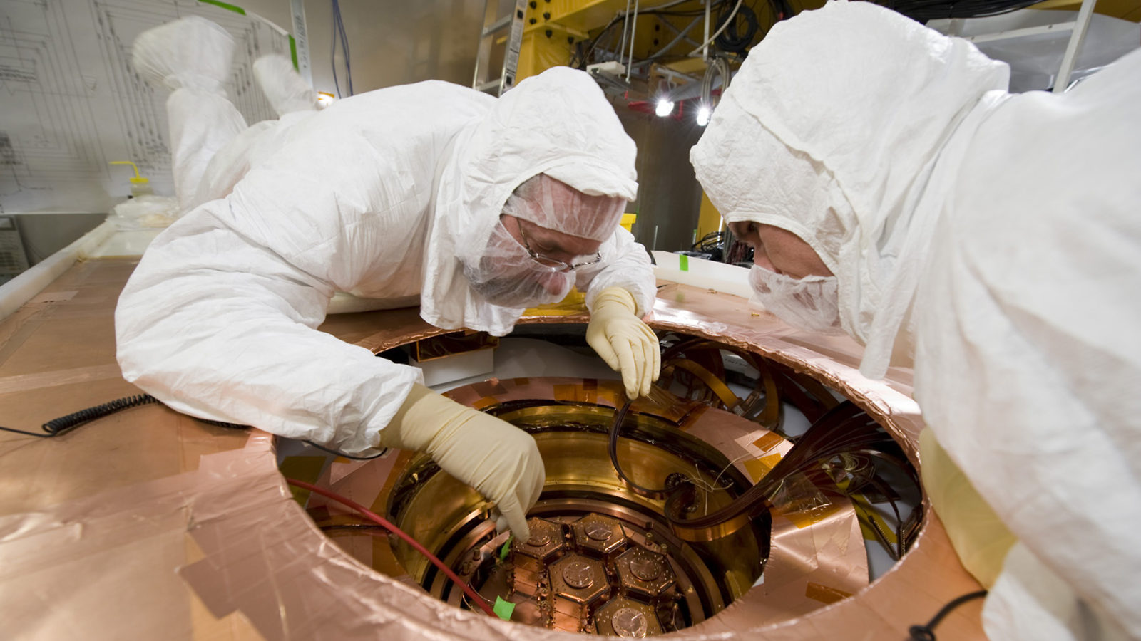 悟空探测器要寻找的暗物质究竟是何物为何它让全世界的科学家苦寻而不