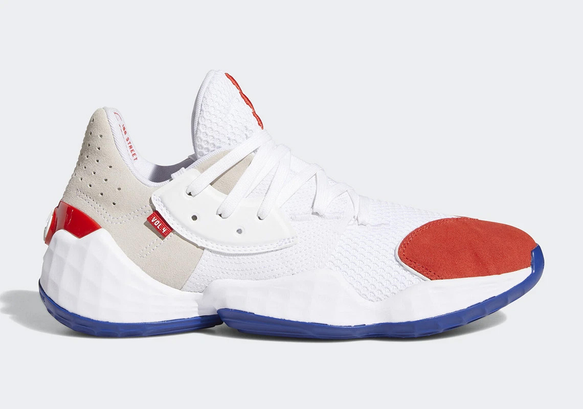 question|大哥致敬二弟,哈登4致敬艾佛森经典战靴,照着经典来!