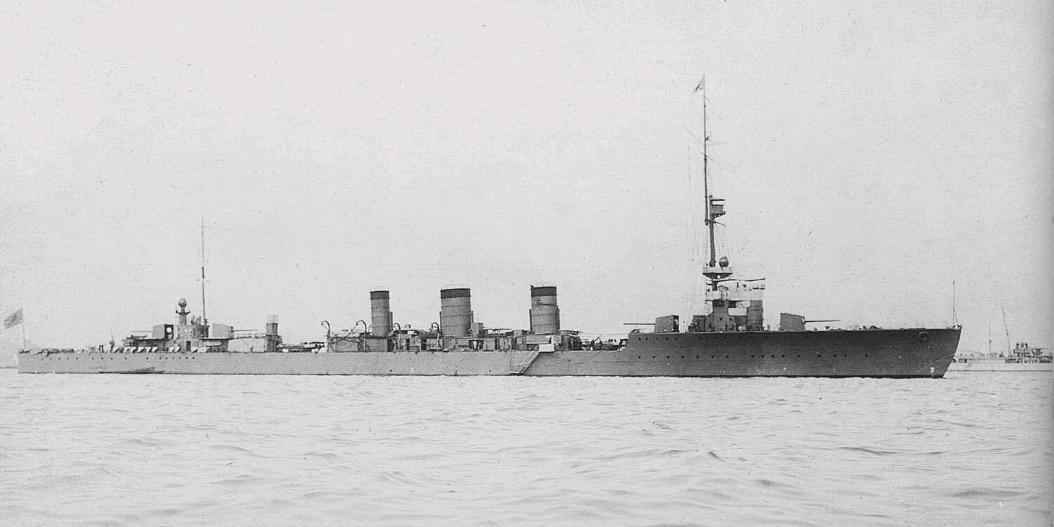 日本防护巡洋舰图片