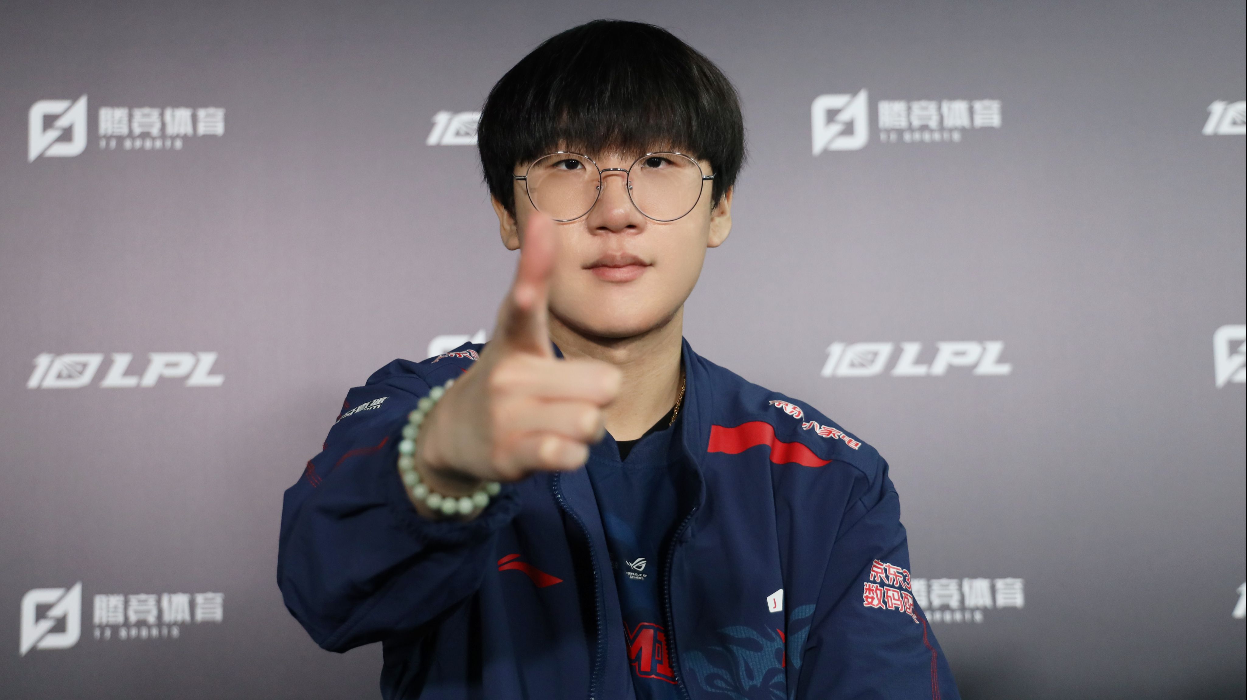 【春季赛决赛专访】JDG.Ruler：垃圾话都是对面先进攻我再回应 哔哩哔哩