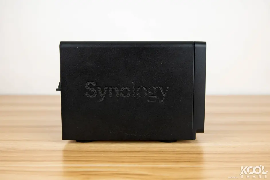 专业桌面nas Synology Ds1621xs 6盘位nas搭配wd Red Pro 拆解评测 哔哩哔哩