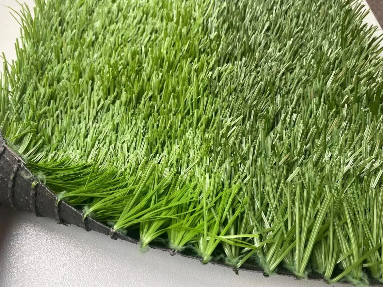 荷兰进口赛尔隆足球场人造草坪