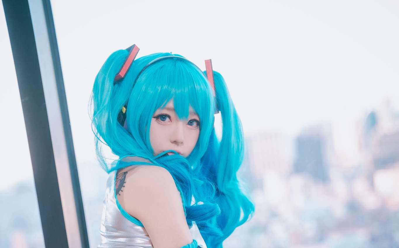 Maruemon Vol.018 Plug Me In Miku [137P-1.48GB]-吾爱二次元