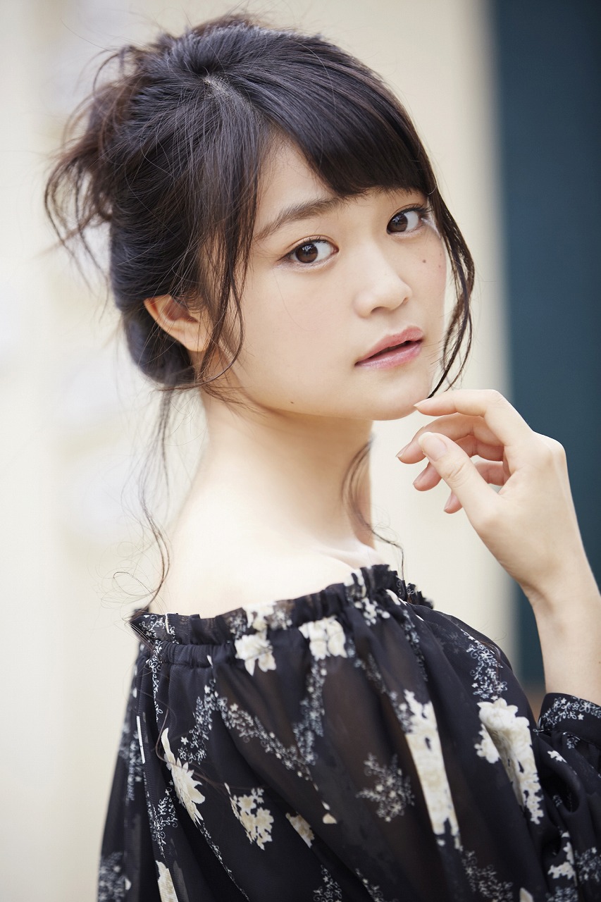 欅坂46单人写真连载16年石森虹花二番外篇