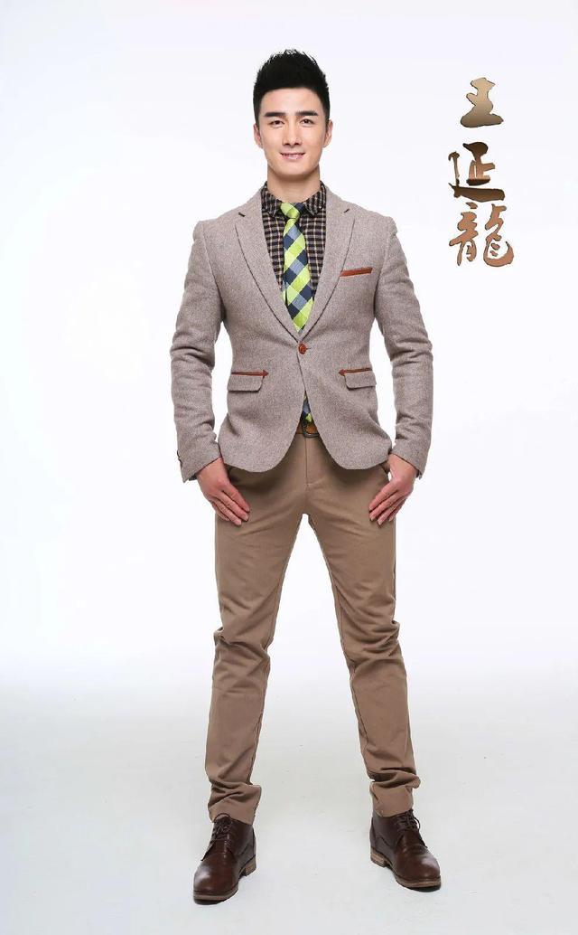 全国武术冠军王延龙邀你在快乐柚子发起每天锻炼一分钟挑战