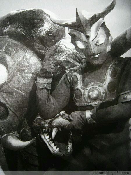 奥特曼系列高清剧照13